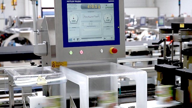 Checkweighing for fill level inspection