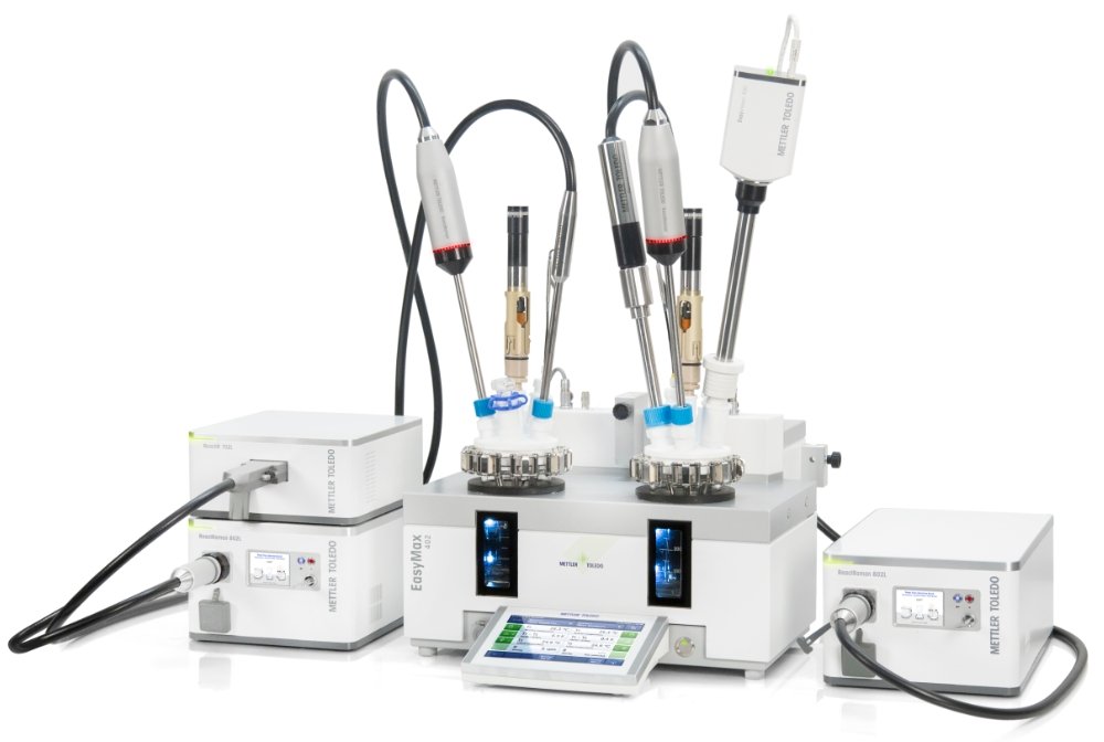 <center>Downstream Bioprocessing Workstation: Automated lab reactor and PAT equipment</center>