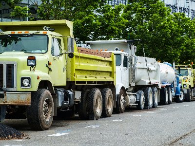 Truck Idling and Emissions